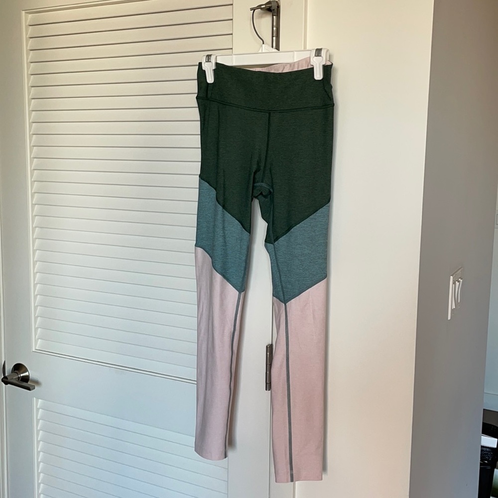 Outdoor Voices Legging Size M